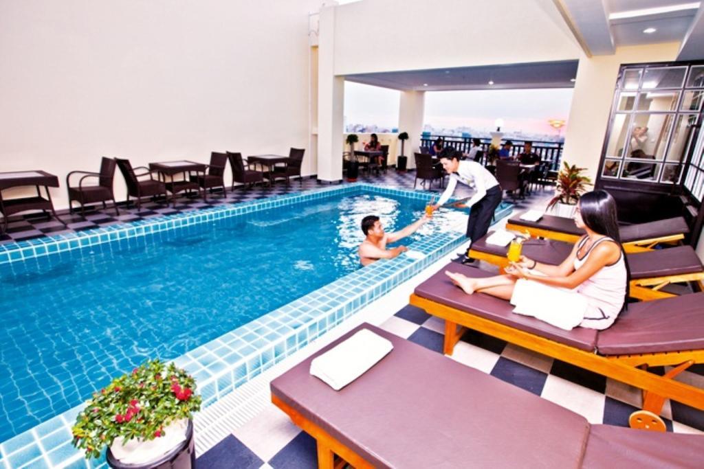 Rumduol Grand Hotel Phnom Penh Esterno foto