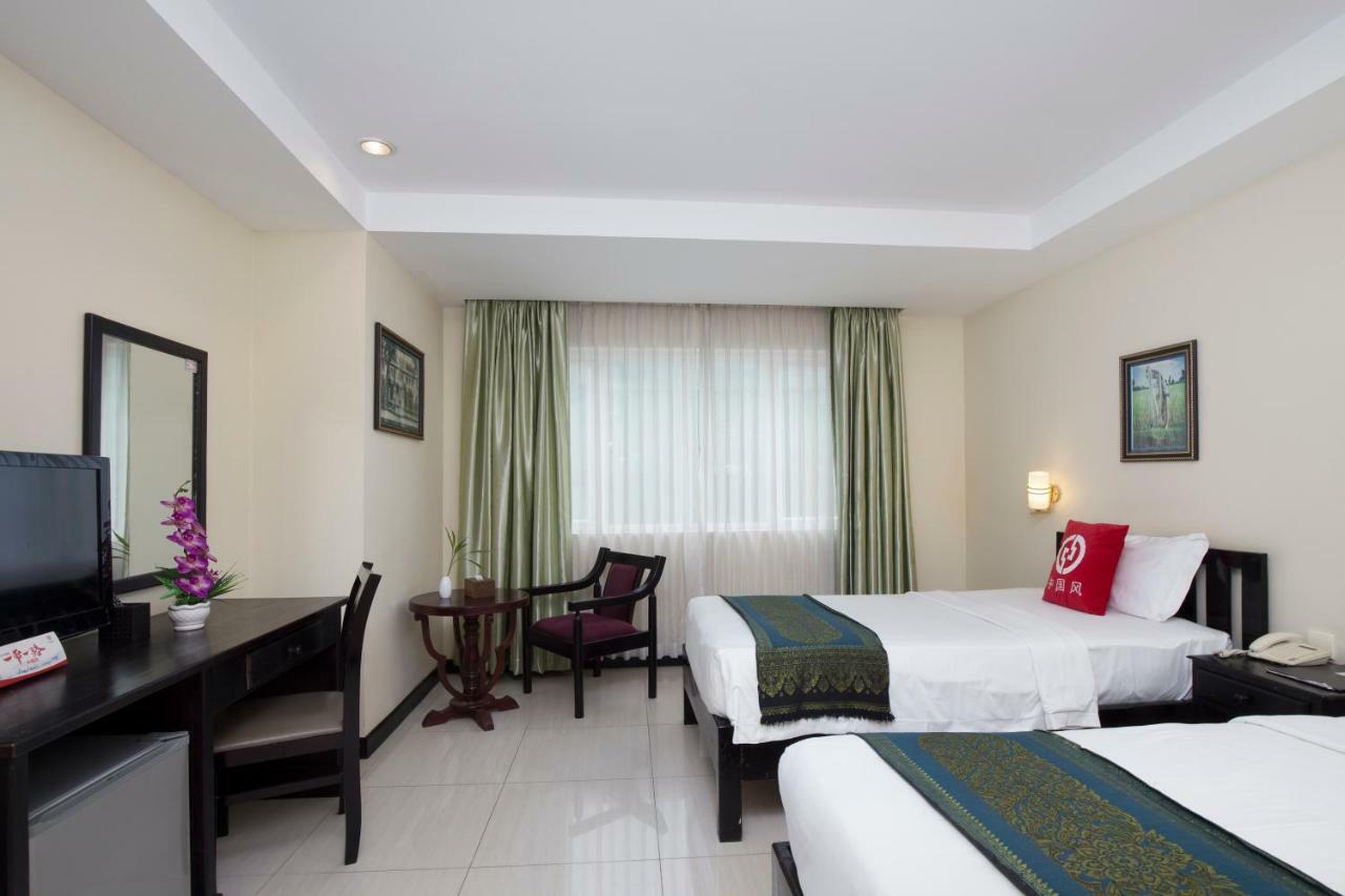 Rumduol Grand Hotel Phnom Penh Esterno foto