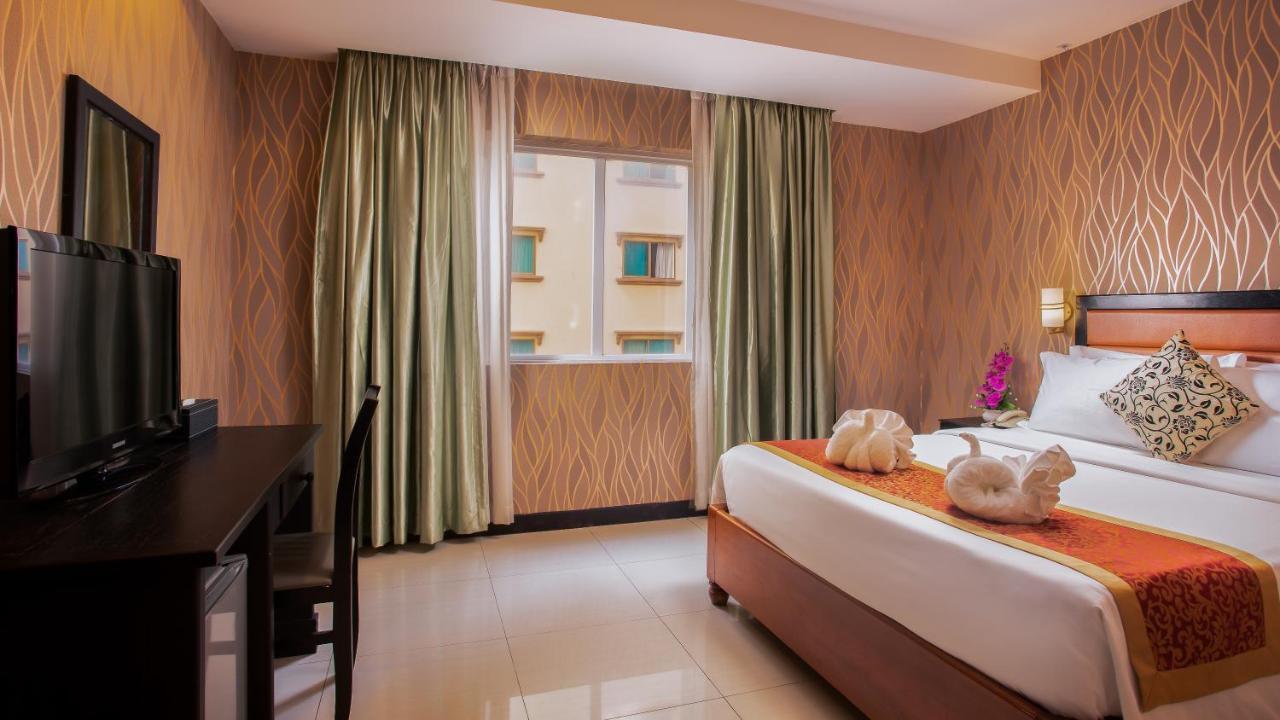 Rumduol Grand Hotel Phnom Penh Esterno foto