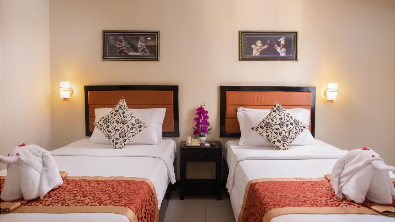Rumduol Grand Hotel Phnom Penh Esterno foto