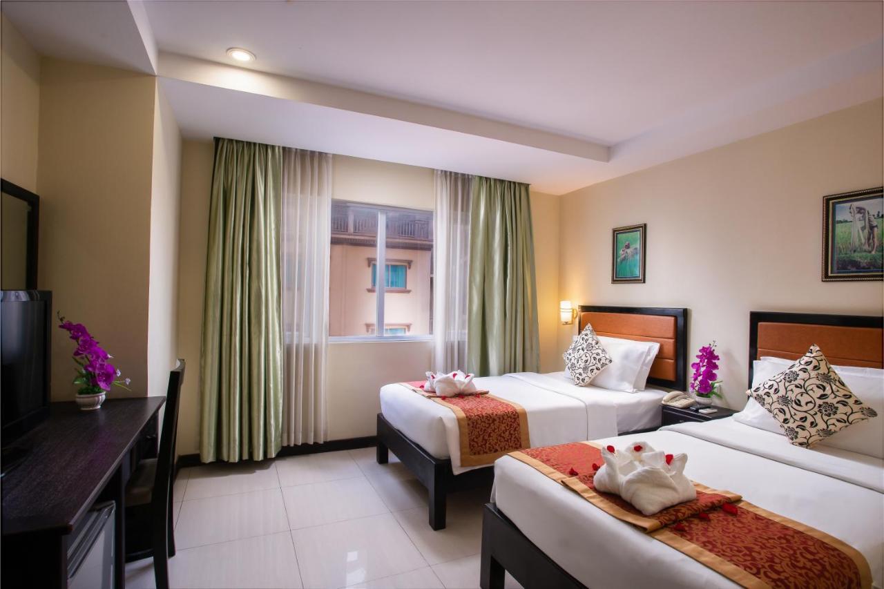 Rumduol Grand Hotel Phnom Penh Esterno foto
