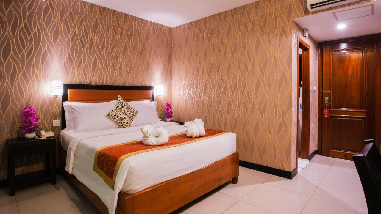 Rumduol Grand Hotel Phnom Penh Esterno foto